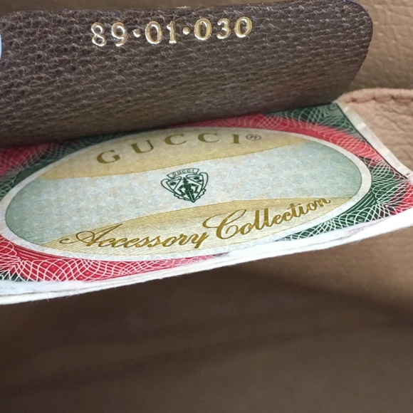 OFFERS WELCOMED- GUCCI GG Sherry Line Clutch dust bag and box NOT original - Picture 13 of 16